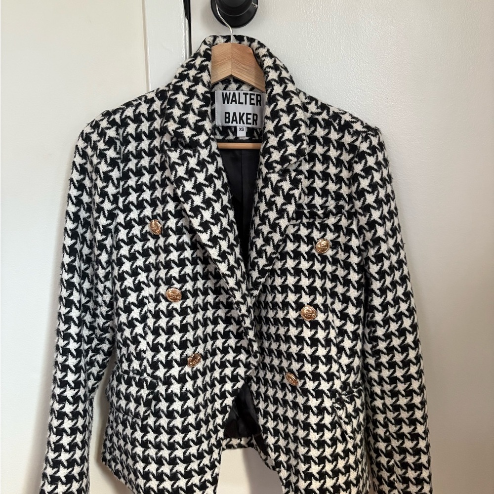 Walter Baker Monochrome Houndstooth Blazer